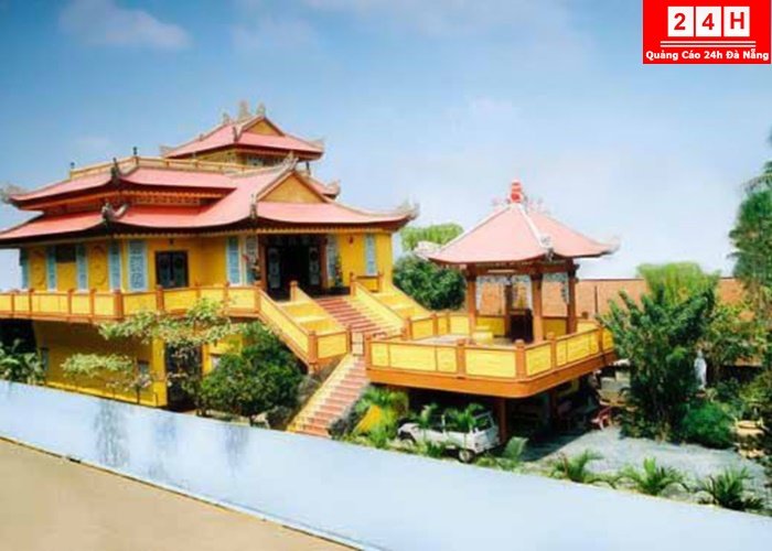 chua-linh-thieng-noi-tieng-tai-da-nang (9)